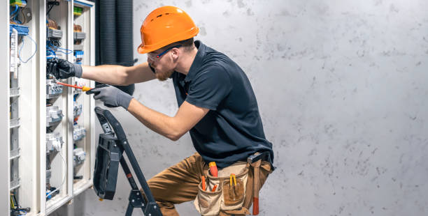 Best Emergency Electrical Repair  in Hilliard, FL
